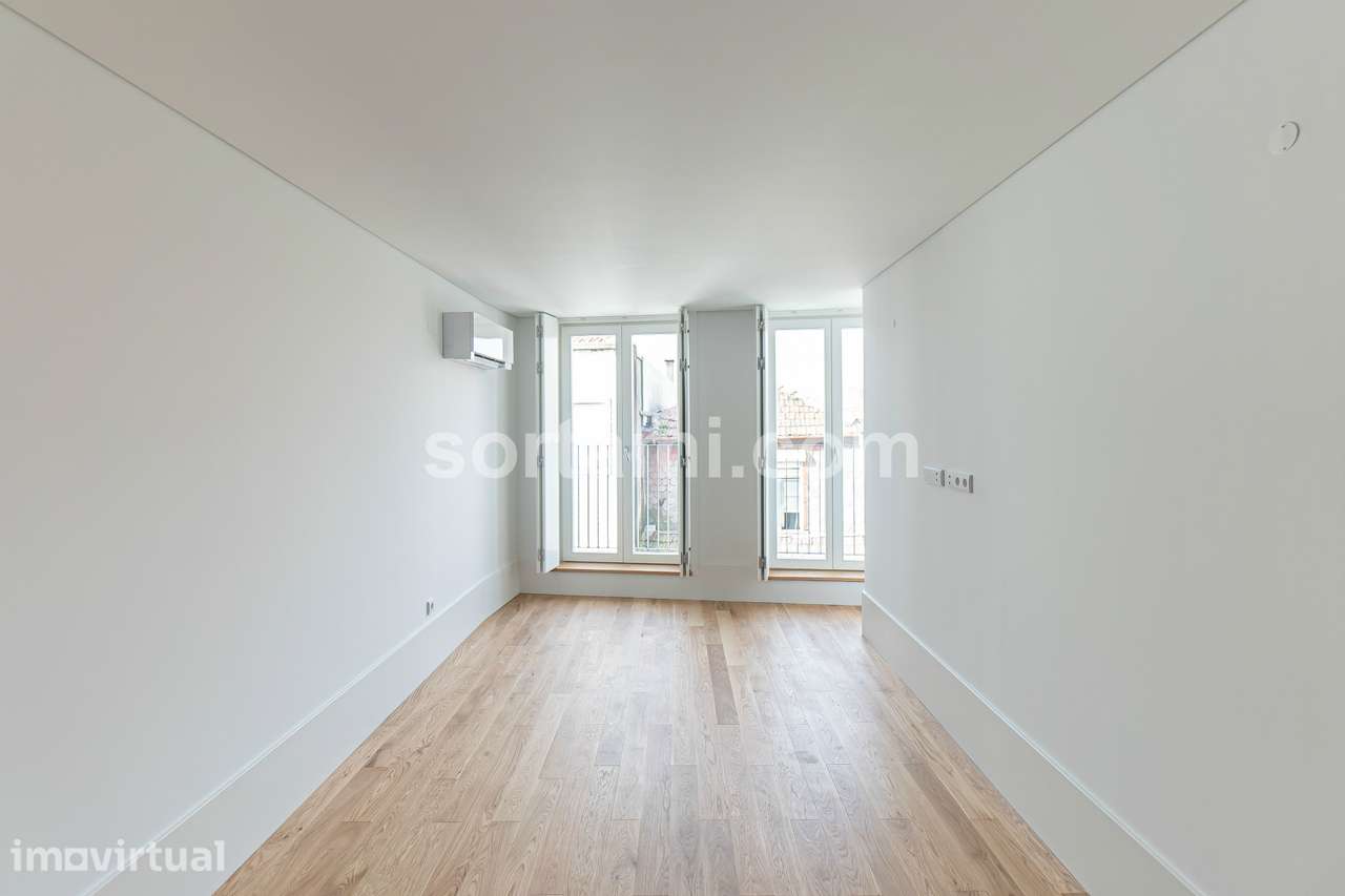 Apartamento T1 Venda em Cedofeita, Santo Ildefonso, Sé, Miragaia, São - Grande imagem: 4/17