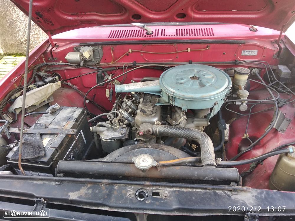 Isuzu PickUp - 3
