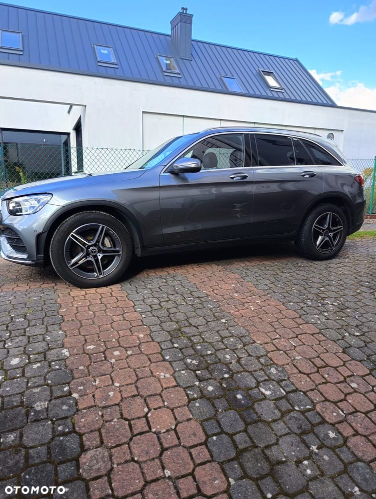 Mercedes-Benz GLC 200 4-Matic - 3