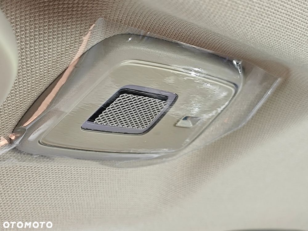 Volvo S60 T8 Recharge AWD Plus Dark - 39