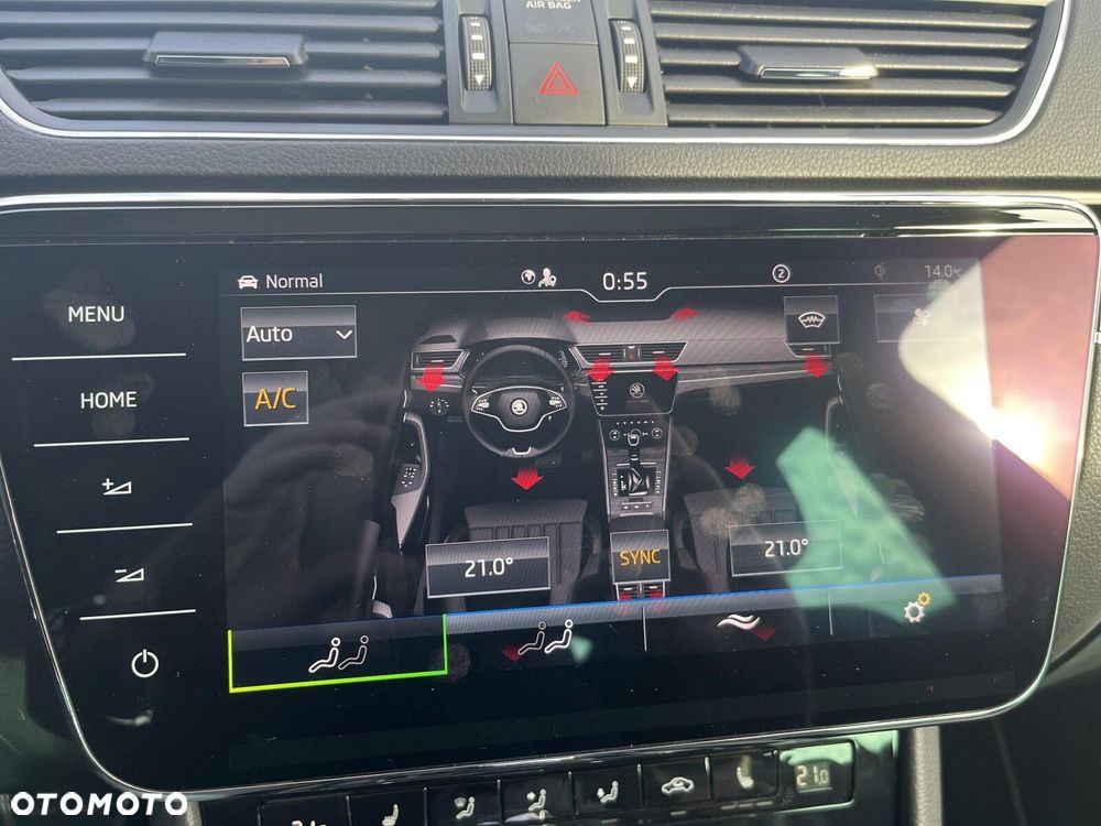 Skoda Superb 2.0 TDI SCR L&K DSG - 34