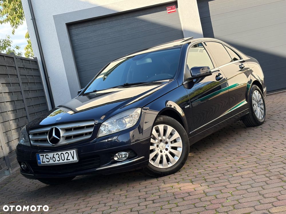Mercedes-Benz Klasa C 180 K BlueEff Elegance - 6