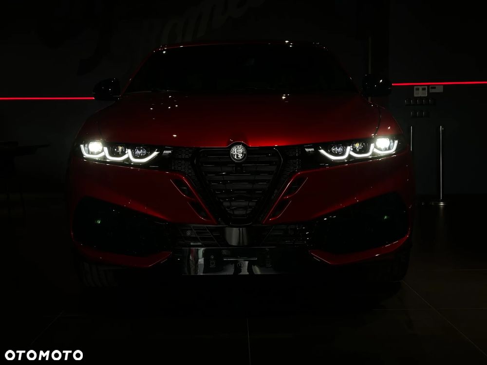 Alfa Romeo Tonale 1.5 T4 GSE mHEV Veloce DCT - 10