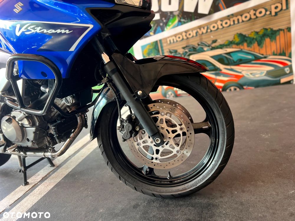 Suzuki DL - 18