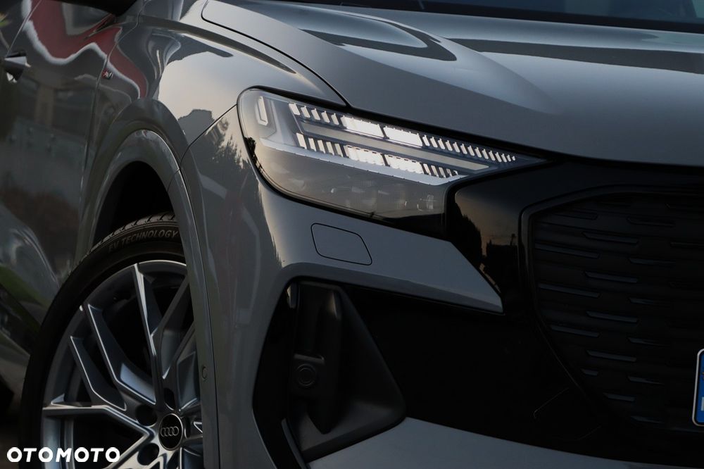 Audi Q4 e-tron - 16