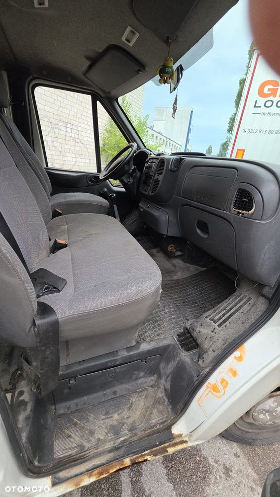 Ford Transit - 29