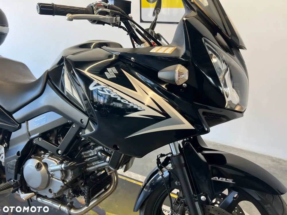 Suzuki V-STROM - 20