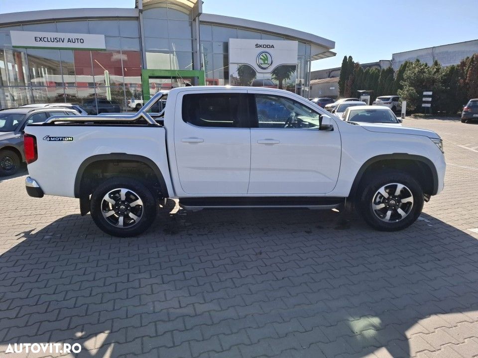 Volkswagen Amarok - 8