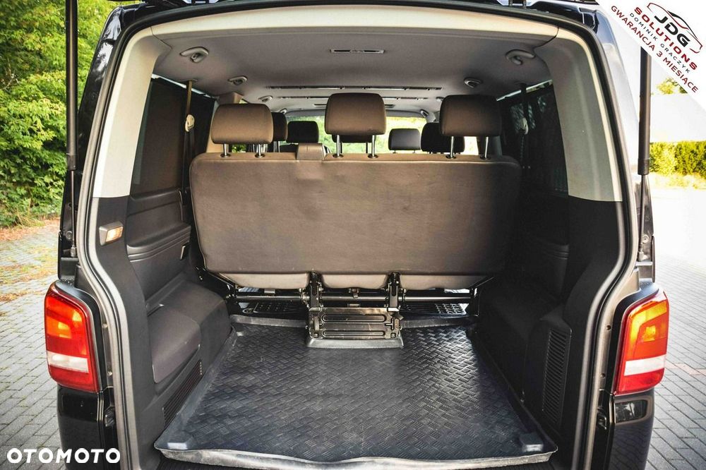 Volkswagen Caravelle - 31