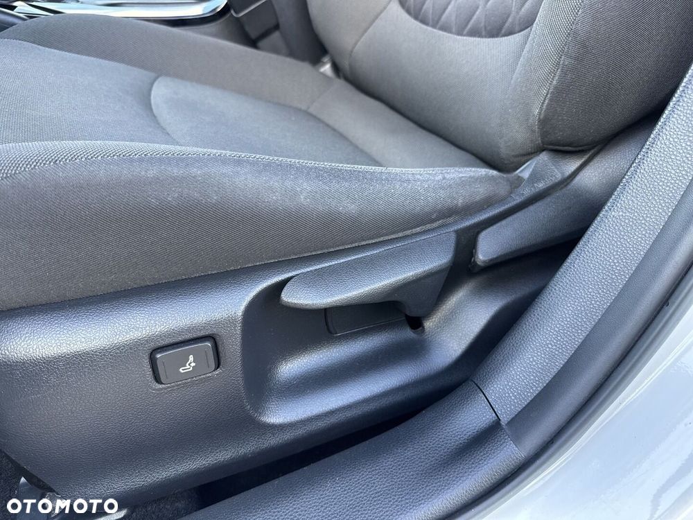 Toyota Corolla - 26