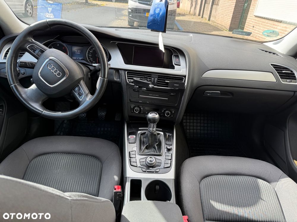 Audi A4 - 13