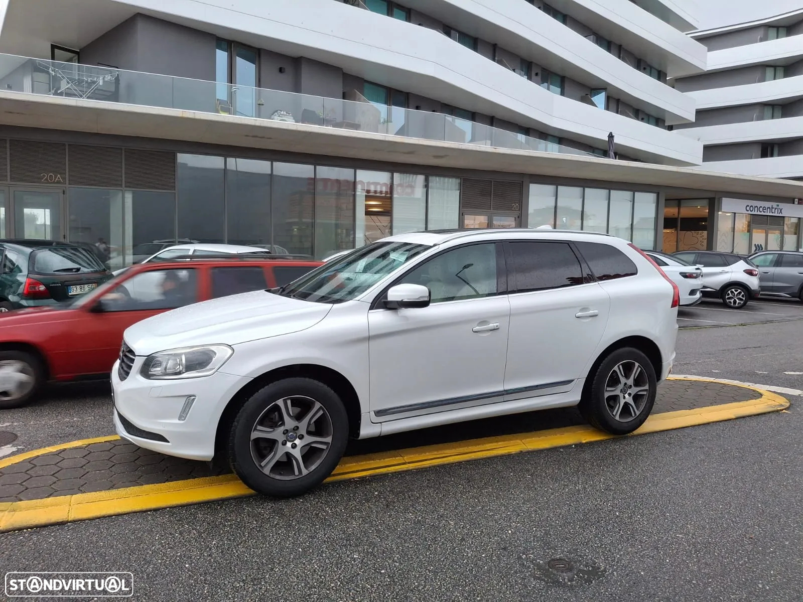 Volvo XC 60 2.0 D4 Summum Geartronic - 2