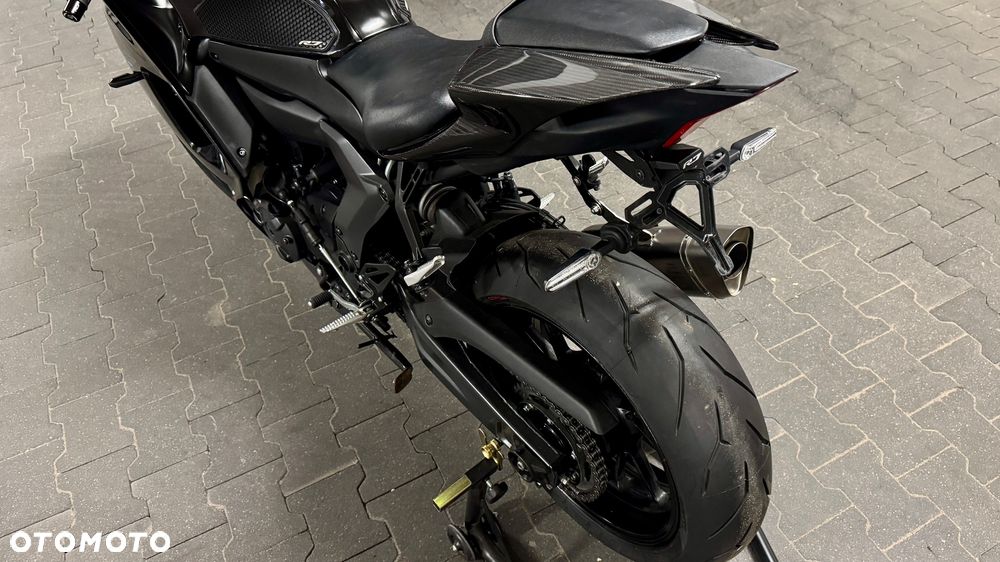 Yamaha R7 - 6