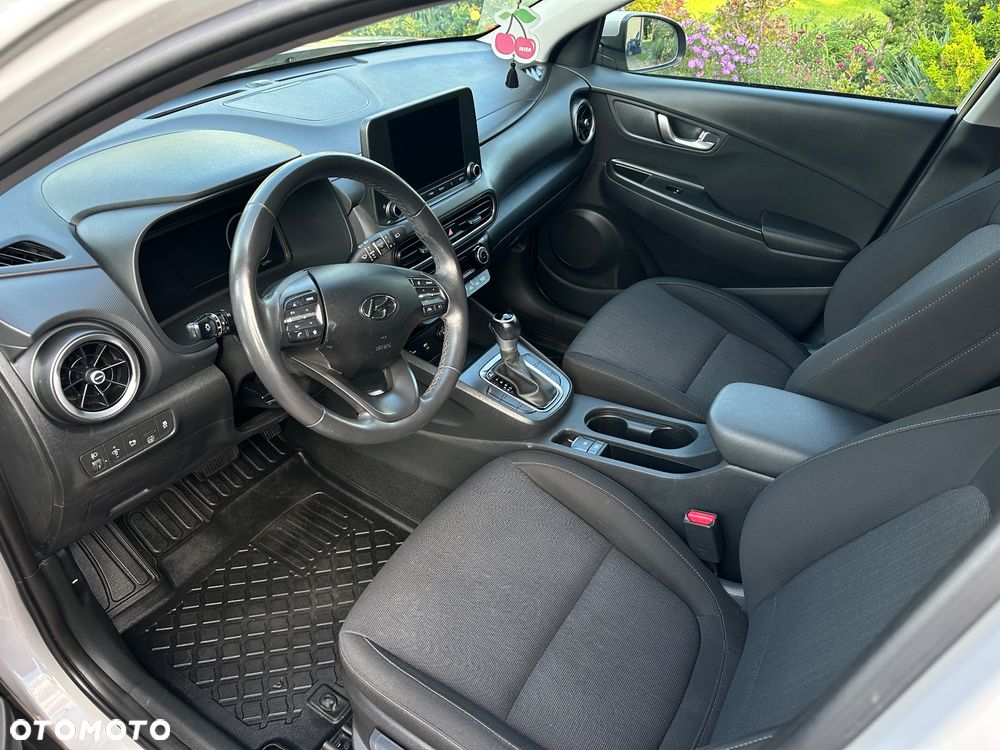 Hyundai Kona - 13