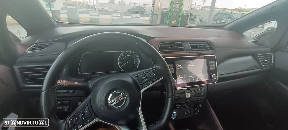 Nissan Leaf Acenta - 2