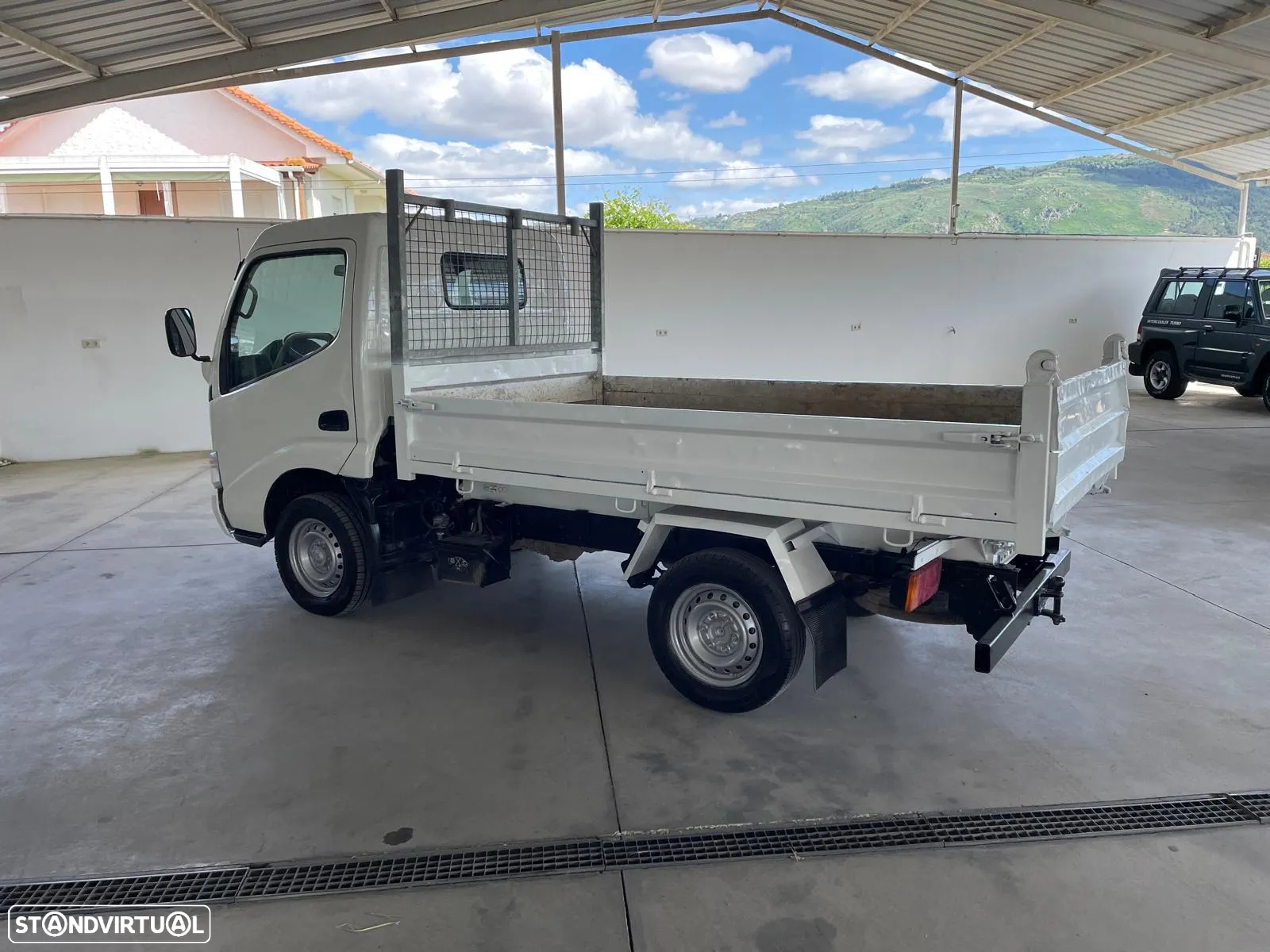 Toyota Dyna 3.0 D-4D c/Báscula e Rodado Simples - 3