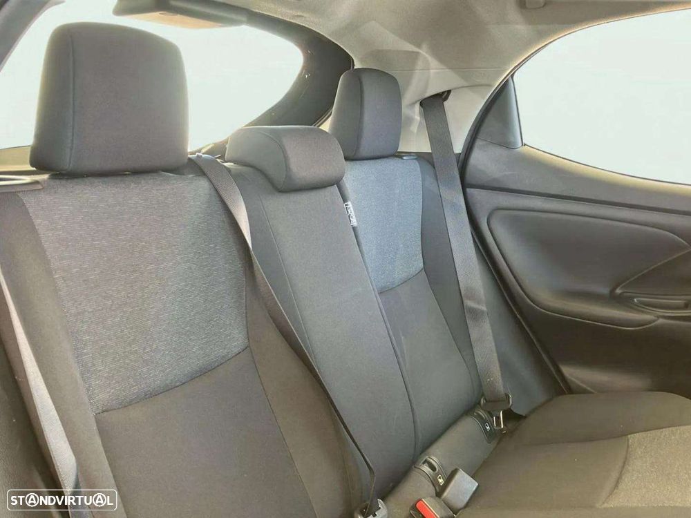 Toyota Yaris 1.5 HDF Comfort Plus - 15