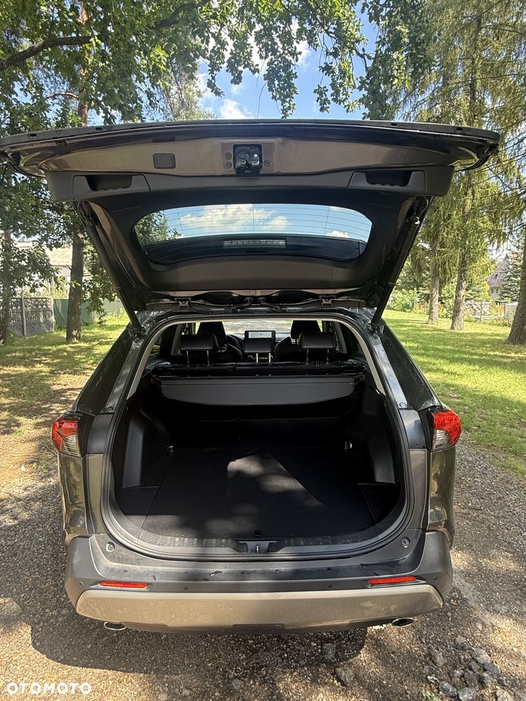 Toyota RAV4 - 5