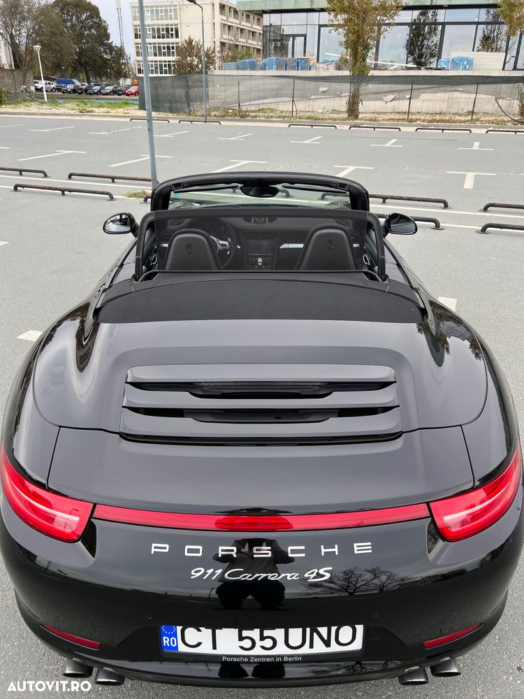 Porsche 911 Carrera 4S PDK - 12