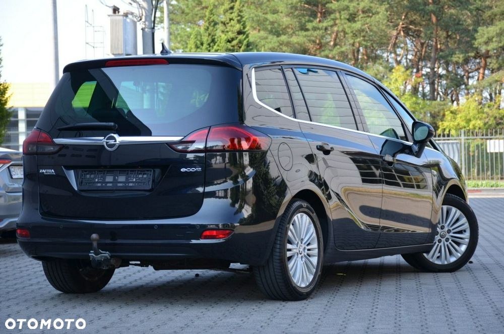Opel Zafira - 10