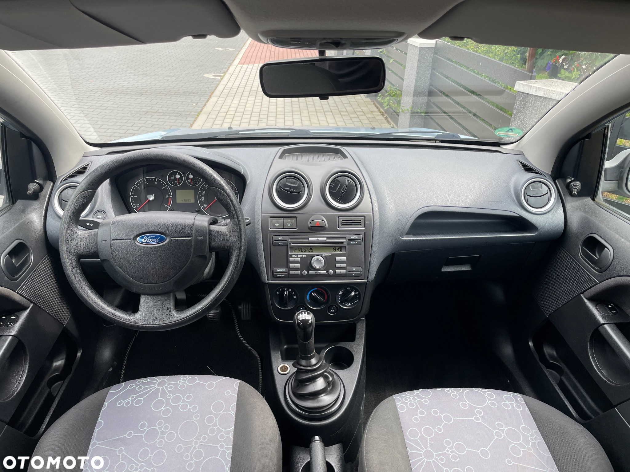 Ford Fiesta 1.3 Fun X - 8