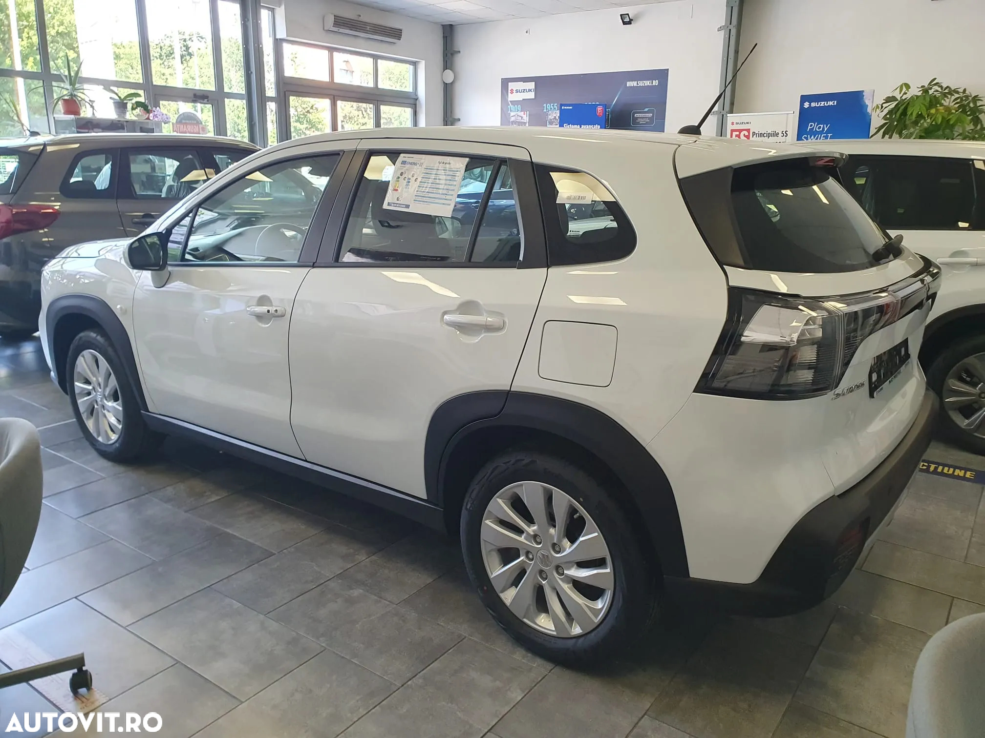 Suzuki SX4 S-Cross - 4