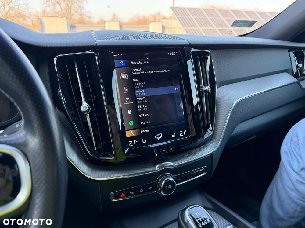 Volvo XC 60 D4 R-Design - 21