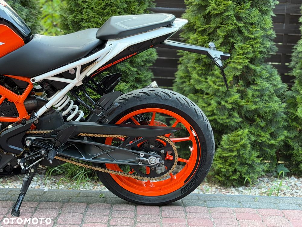 KTM Duke - 20