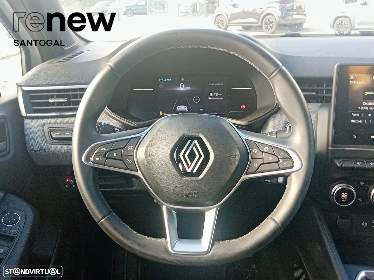Renault Clio 1.0 TCe Techno Bi-Fuel - 18