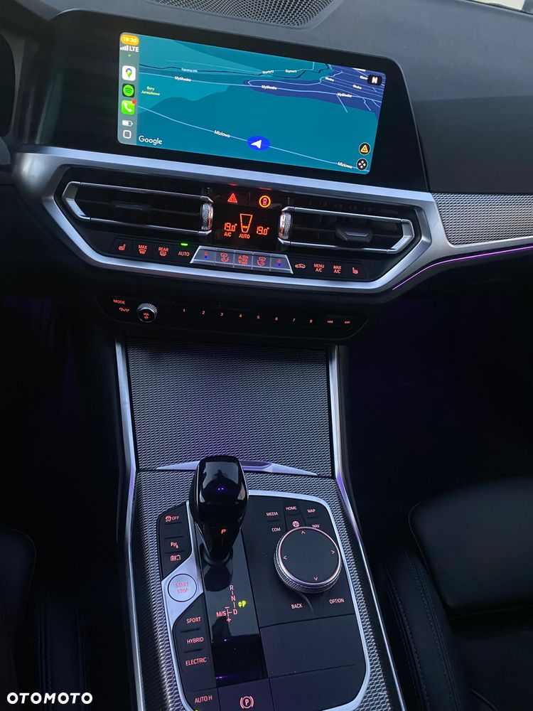BMW Seria 3 - 16