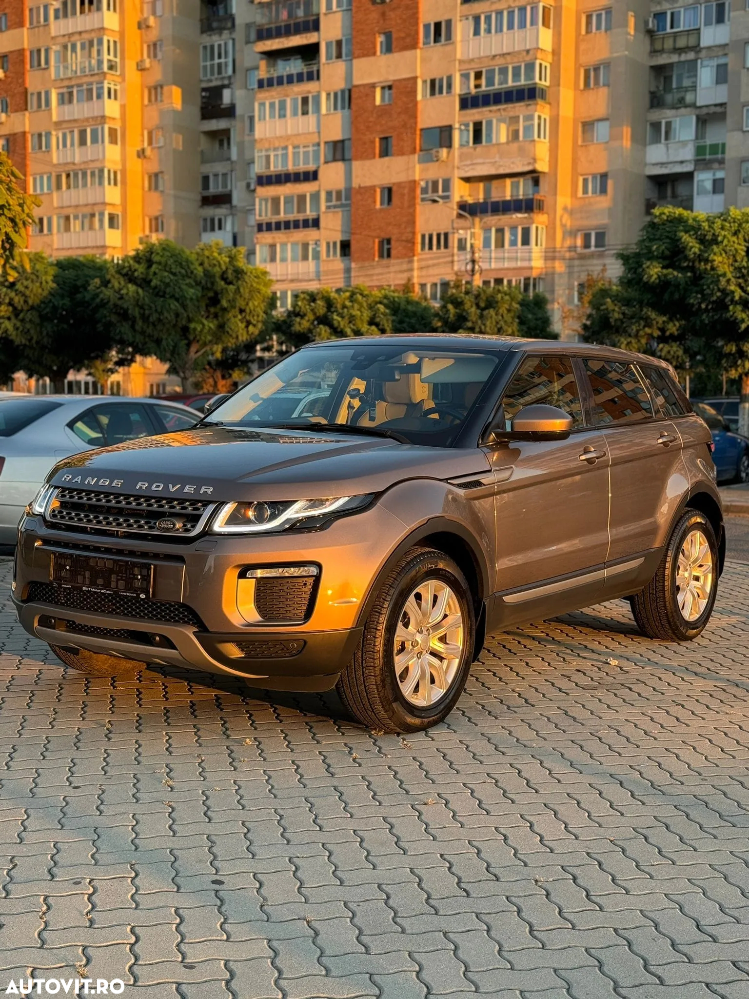 Land Rover Range Rover Evoque - 5