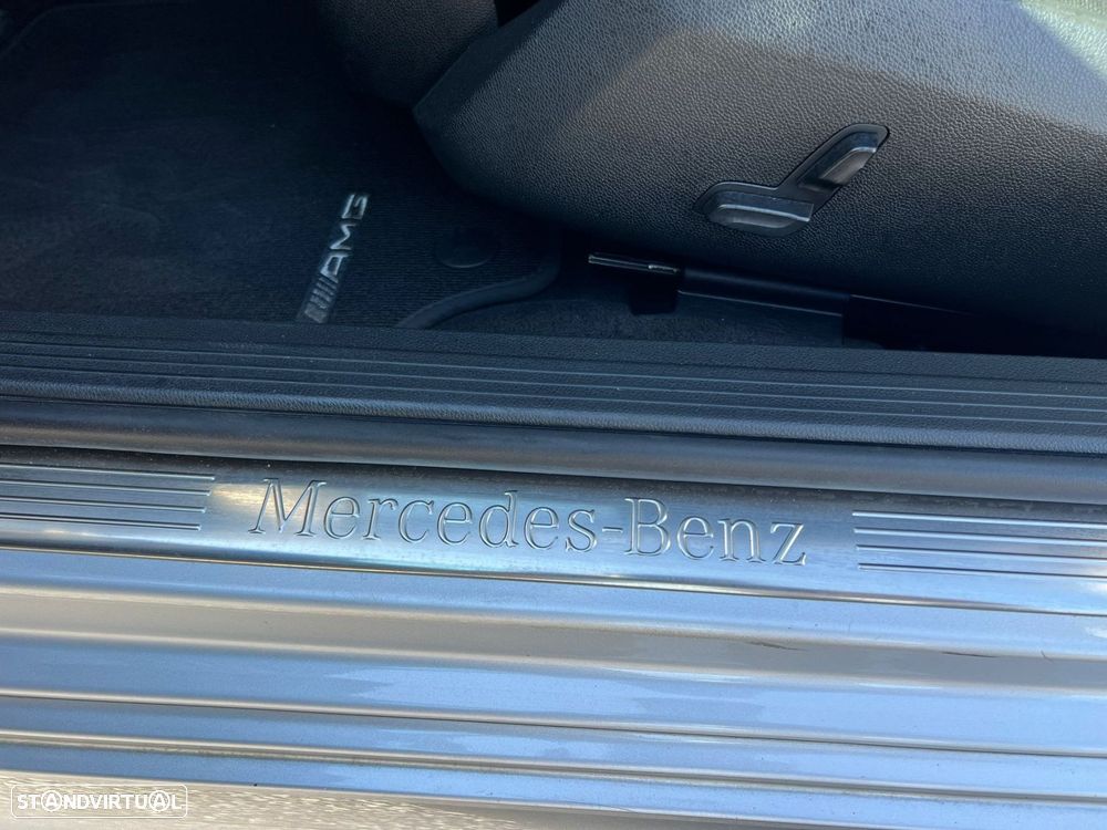 Mercedes-Benz E 300 Bluetec Hybrid Avantgarde - 32