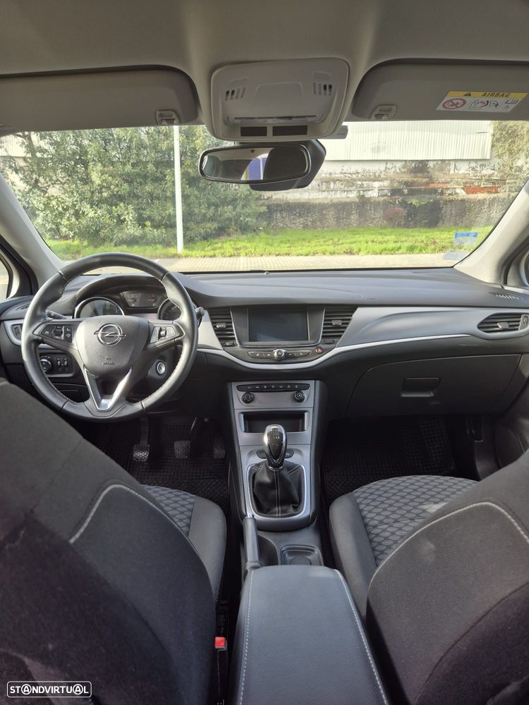 Opel Astra Sports Tourer 1.5 D Business Edition S/S - 11