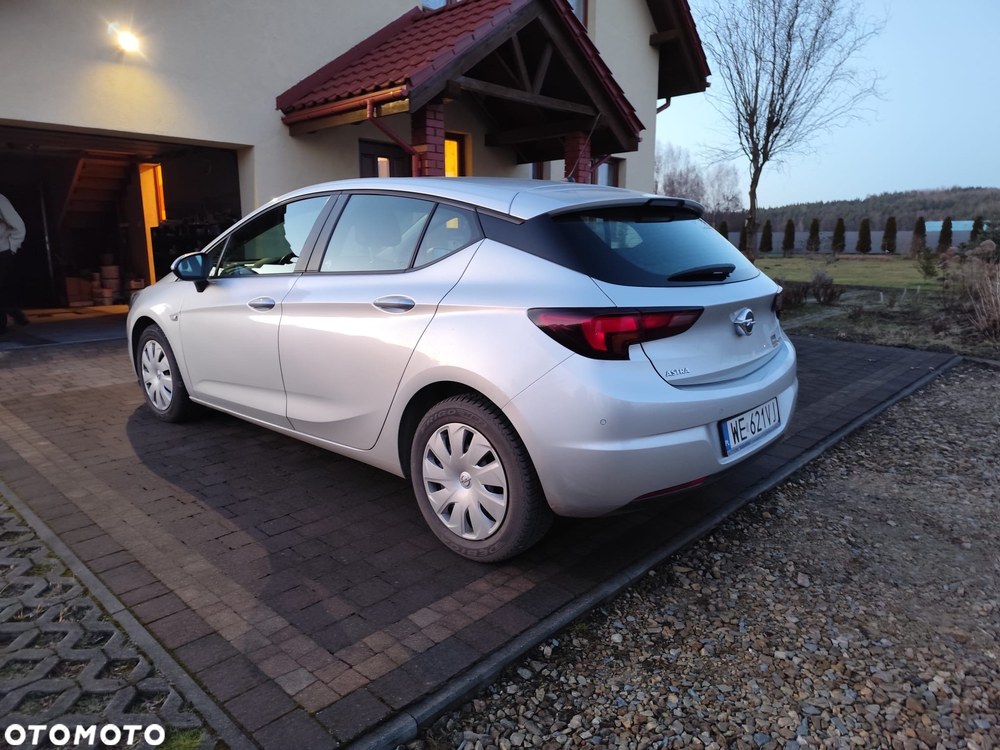 Opel Astra V 1.6 CDTI Enjoy - 3