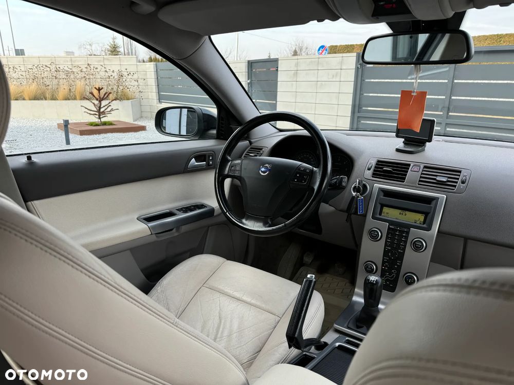 Volvo V50 1.6D Summum - 28