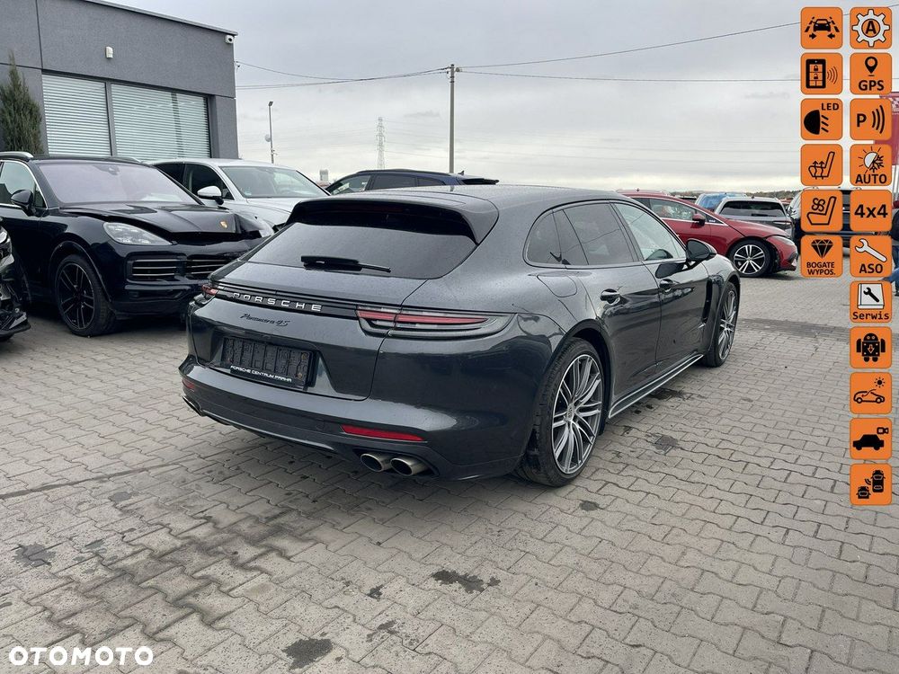 Porsche Panamera 4S Sport Turismo