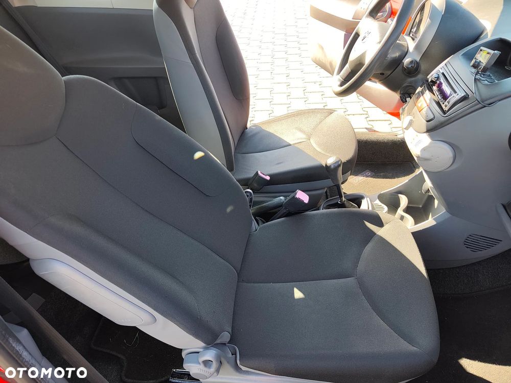 Toyota Aygo 1.0 VVT-i Luna EU5 - 17