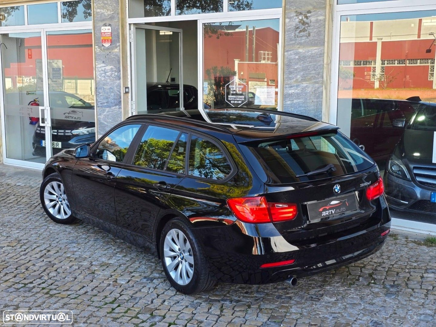 BMW 318 d Touring - 2
