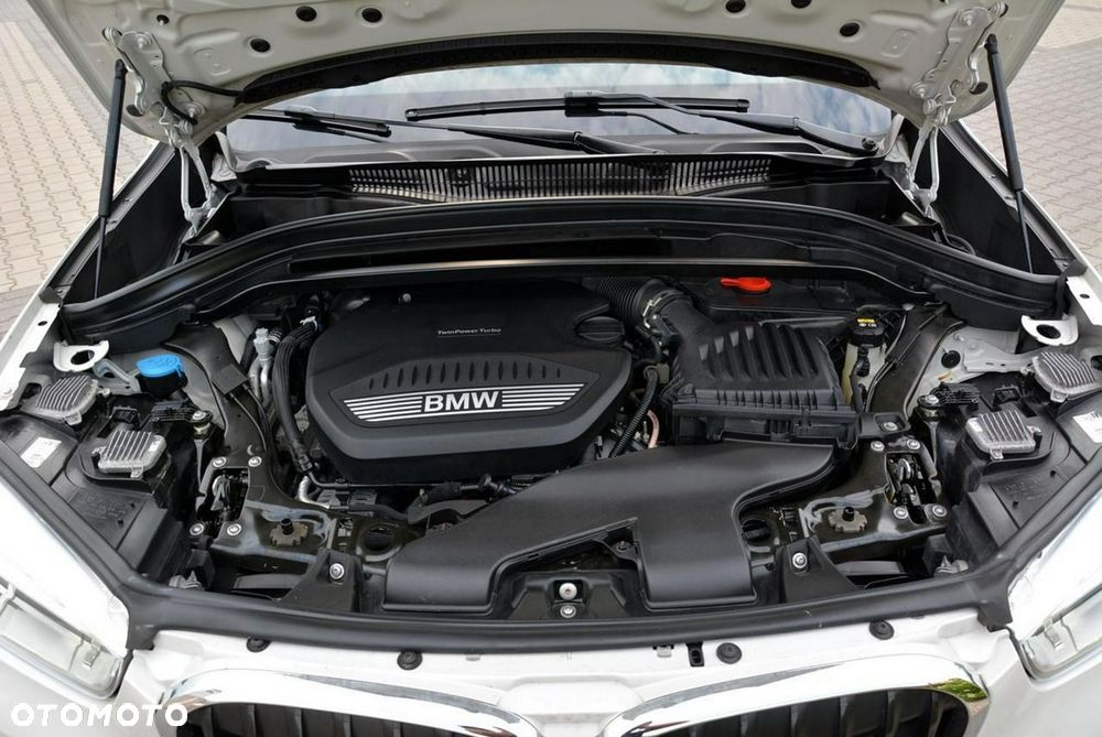 BMW X1 xDrive20d Advantage - 37