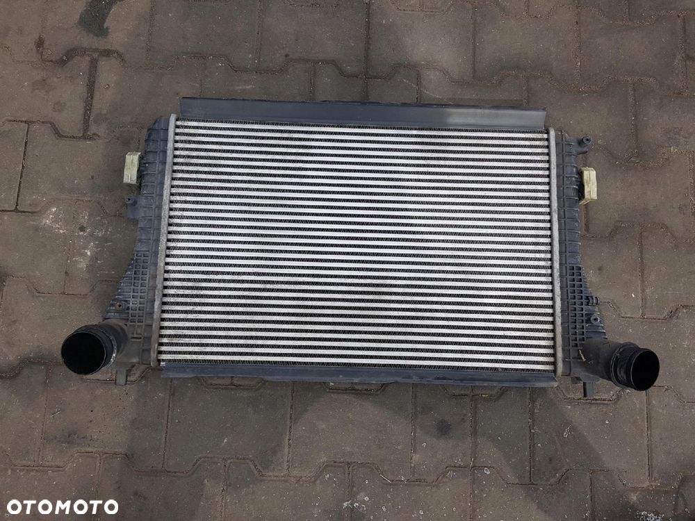 VW PASSAT B7 10-14r 2.0 TDI CHŁODNICA INTERCOOLER 3C0145805AN