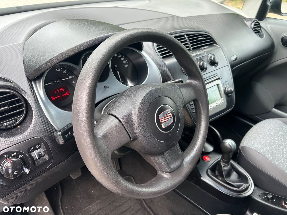 Seat Altea 1.6 Reference - 11