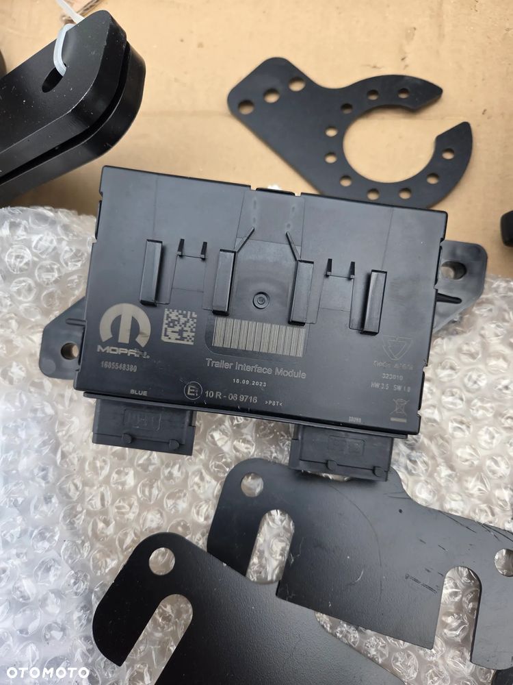 Hak holowniczy Opel Crossland X Citroen C3 Aircross Moduł wiązka kompletny Hak 39215299 1659319980 93487122 39215297 1685548380 - 6