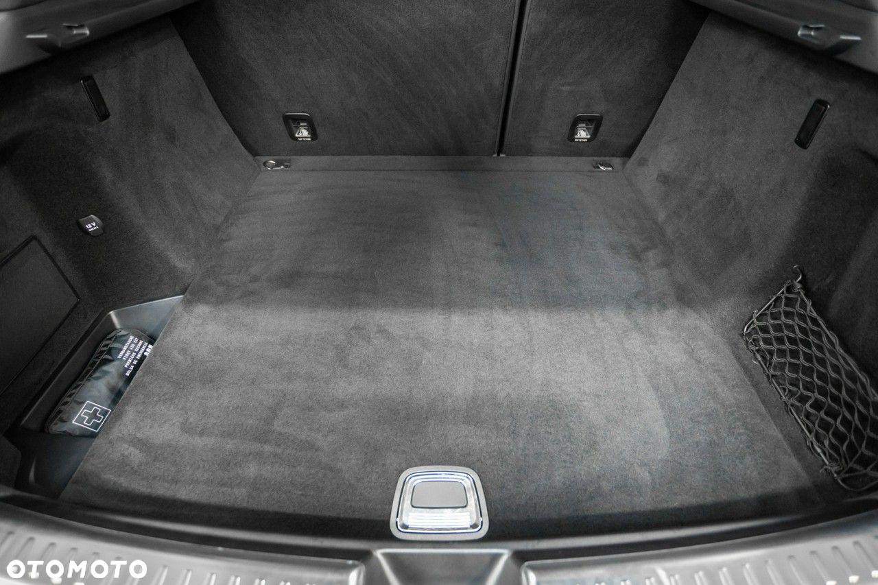 Mercedes-Benz GLE - 25