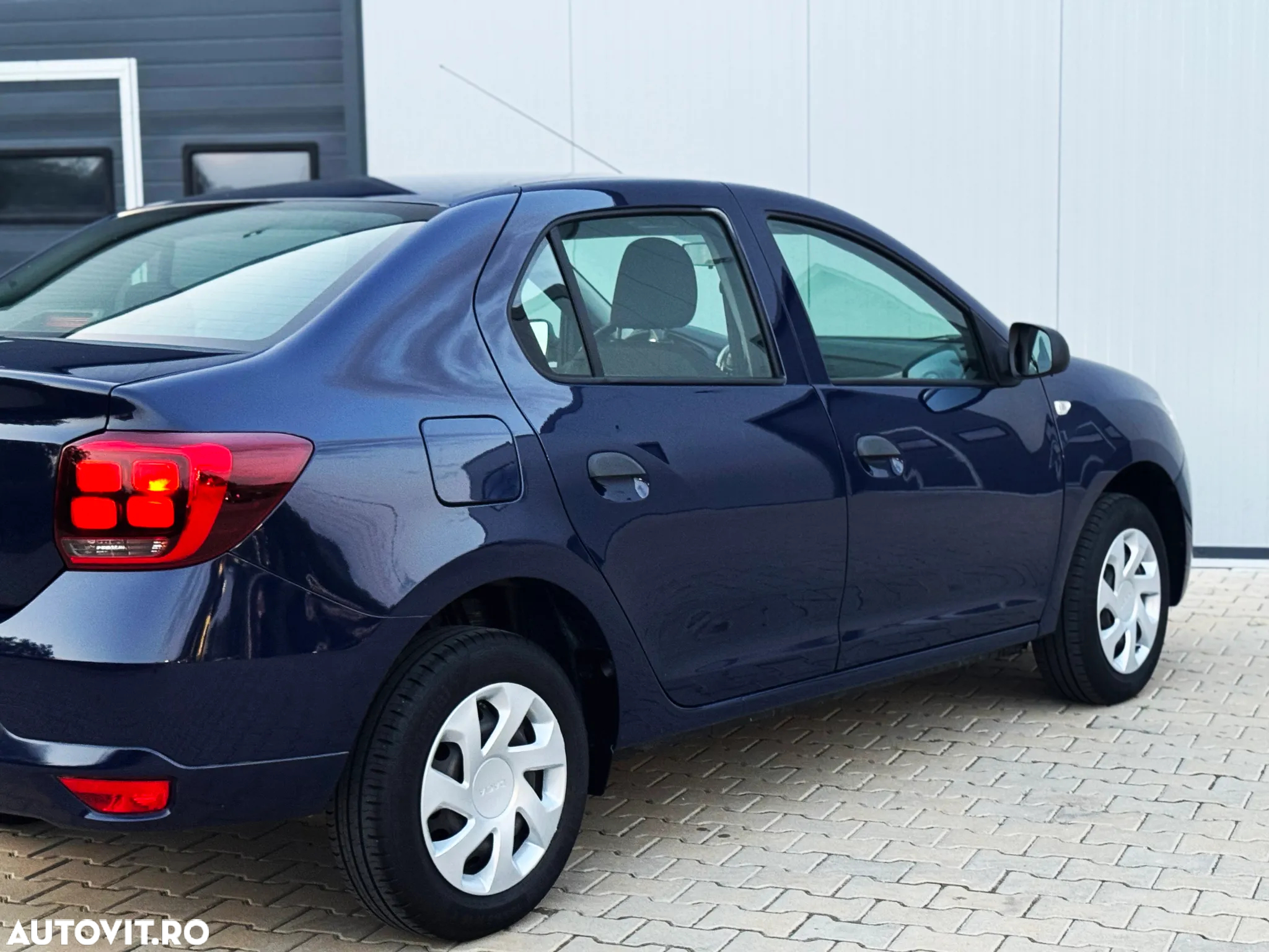 Dacia Logan 0.9 TCe Laureate - 6