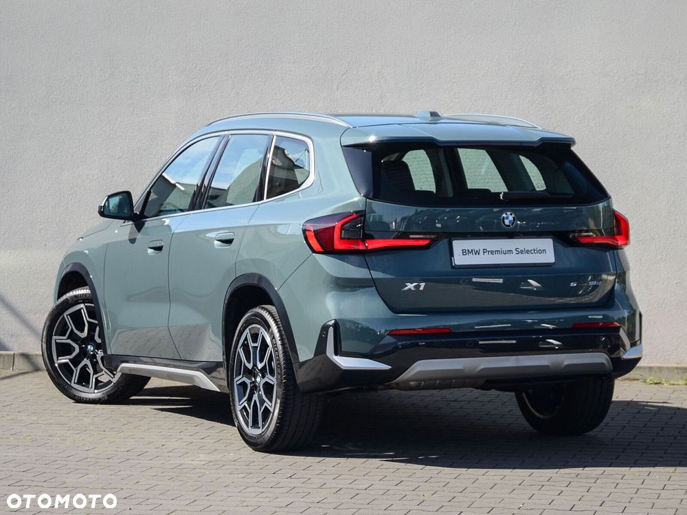 BMW X1 - 10