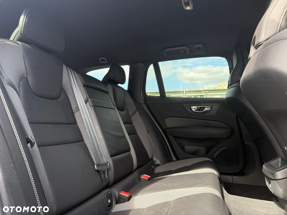 Volvo V60 - 24