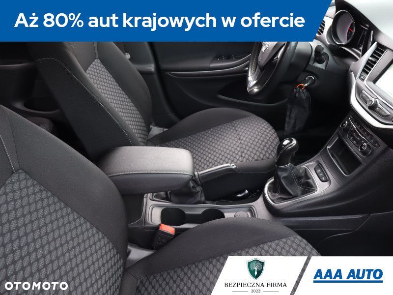 Opel Astra - 10