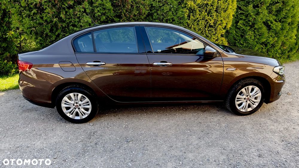 Fiat Tipo 1.4 16V Lounge EU6d - 7