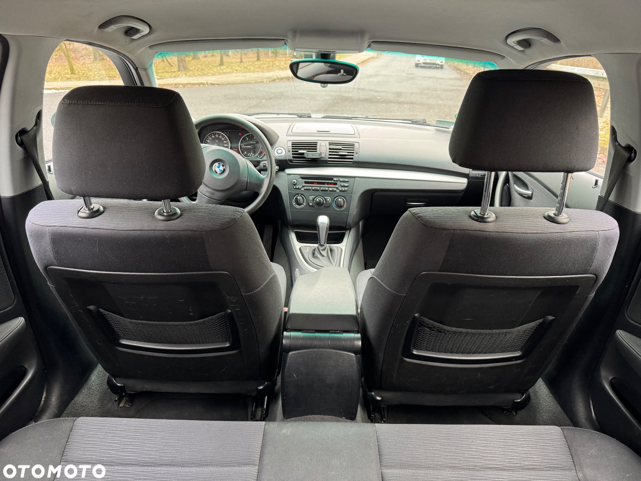 BMW Seria 1 118d DPF - 13