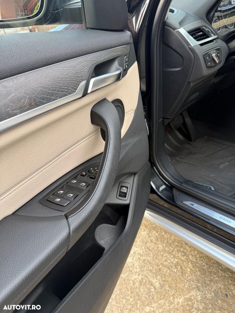 BMW X1 xDrive20i Aut. Sport Line - 9